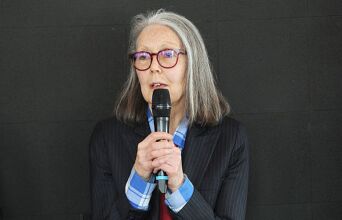 Ποια είναι η Αν Κάρσον που κέρδισε το Νόμπελ Λογοτεχνίας 2026 - Από την αρχαία Ελλάδα στη Μέριλιν Μονρόε