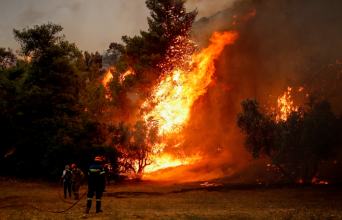 ΠΥΡΚΑΓΙΑ ΣΤΗΝ ΦΥΛΗ ΚΟΝΤΑ ΣΤΗΝ Ι. ΜΟΝΗ ΚΛΕΙΣΤΩΝ