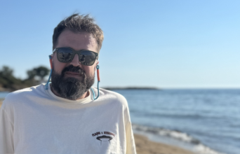 Βαγγέλης Ορφανίδης (Hume Assine)