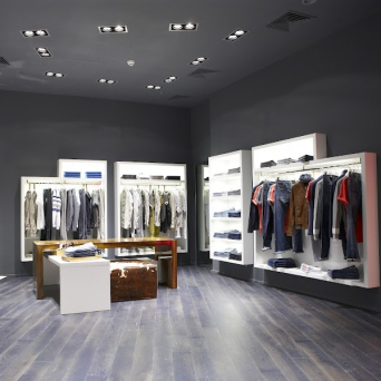 Trussardi Jeans boutique στο Mall Athens