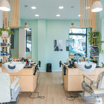 JJ Barbershop: Ένα διαφορετικό μπαρμπέρικο με σκανδιναβικό στιλ και παρεΐστικη ατμόσφαιρα