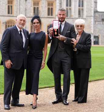 Η απουσία που «ραγίζει» τους Μπέκαμ καθώς συνεχίζεται ο «ψυχρός πόλεμος»