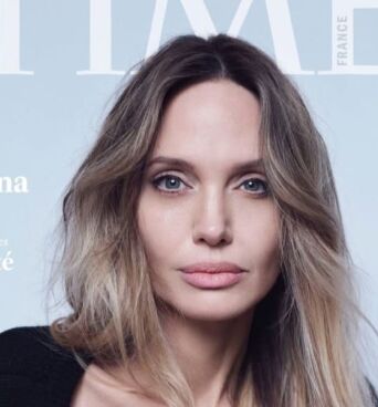 Η Αντζελίνα Τζολί στο εξώφυλλο του Time - Αποκαλύπτει την ουλή 12 χρόνια μετά τη μαστεκτομή 