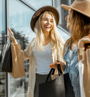 Aνοιξιάτικη shopping list: 10 αγορές που δεν θα μετανιώσεις