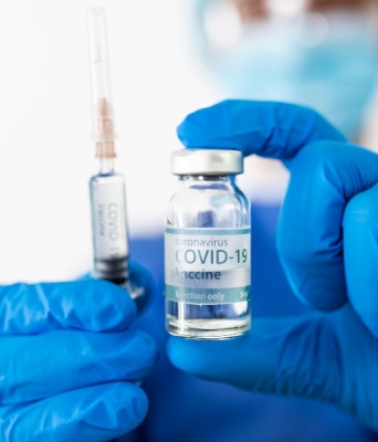 COVID-19: Ερευνητές αναπτύσσουν νέο ρινικό εμβόλιο