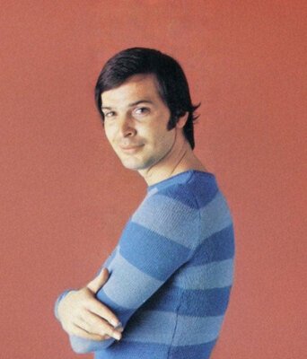 Γιώργος Μαρίνος: Ένας πρωτοπόρος της σάτιρας και του ελληνικού καμπαρέ