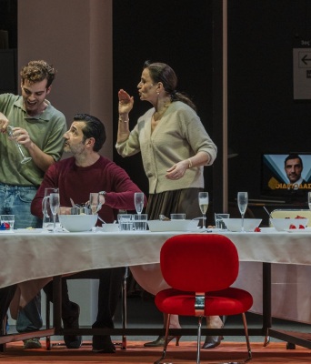 Οιδίποδας, Στέγη Ιδρύματος Ωνάση