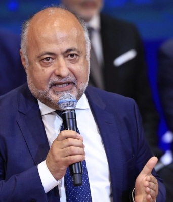 Τσιόδρας προς Κομισιόν: Μέτρα κατά των ψευδών εκπτώσεων και των κρυφών χρεώσεων από πλατφόρμες	