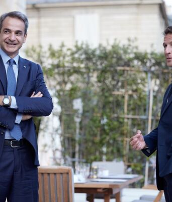 Κυριάκος Μητσοτάκης και Εμανουέλ Μακρόν