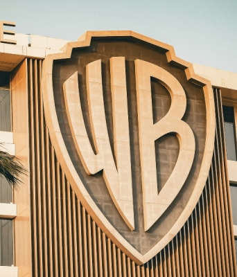 Warner Bros Discovery: Εγκρίθηκε η εξαγορά της από την Paramount