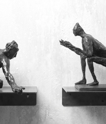 Germaine Richier, «Ο βάτραχος»/  «Η ακρίδα, μικρή», 