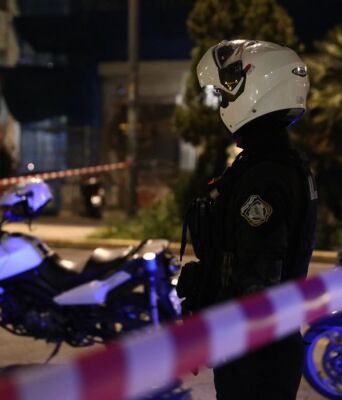 Ζεφύρι: Εξαρθρώθηκε εγκληματική οργάνωση που εξαπατούσε πολίτες ως ΔΕΔΔΗΕ και λογιστές