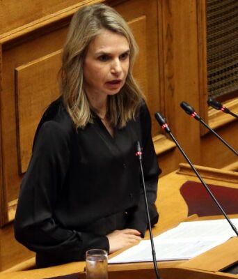 Μιλένα Αποστολάκη: Τι αναφέρει η βουλευτής του ΠΑΣΟΚ για τη νέα παρέμβαση της εισαγγελέως του Αρείου Πάγου για τα Τέμπη.