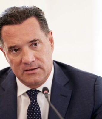 Ο Άδωνις Γεωργιάδης ασκεί κριτική στο βιβλίο «Ιθάκη» του Αλέξη Τσίπρα - Το σχόλιό του για τη διακωμώδηση του Παναγιώτη Λαφαζάνη και τη διαρροή αποσπασμάτων