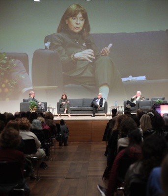 Πώς χτίζουμε ανθεκτικές κοινωνίες; Όσα συζήτησαν Σακελλαροπούλου, Γιαννίτσης, Βούλγαρης