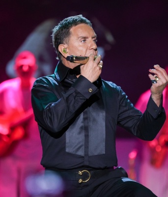 Γιώργος Μαζωνάκης