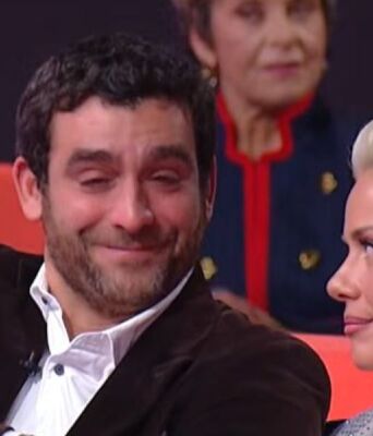 Ο «κακός» του «Παρά Πέντε» λύγισε στο reunion: Η αναφορά στον Γεράσιμο Μιχελή