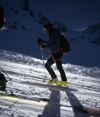 Σκιέρ στις άλπεις