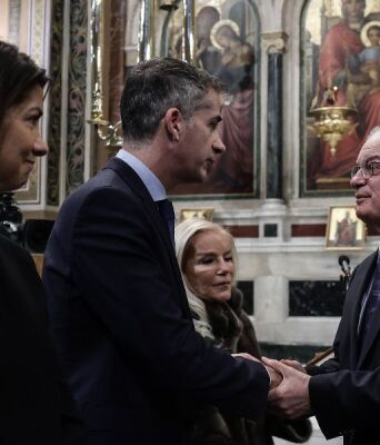 Μπακογιάννης για θύματα τρομοκρατίας: Ποτέ ξανά - Οι κατά συρροή δολοφόνοι δεν δρούσαν στο κενό