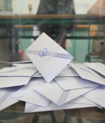 Κάλπη με ψηφοδέλτια