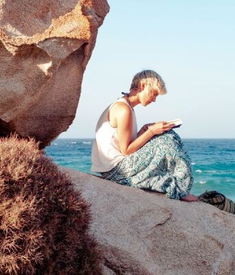 Το Mediterranean Poets Network γιορτάζει την Παγκόσμια Ημέρα Ποίησης με θέμα τη θάλασσα