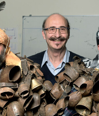 Λεσβιακές Απόκριες: Οι Κουδουνάτοι και τα παγανιστικά έθιμά τους