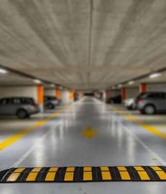 Ξεκίνησε η κατασκευή υπόγειου πάρκινγκ 310 θέσεων στη Νέα Ιωνία, δίπλα στον Ηλεκτρικό, με στόχο την επίλυση του χρόνιου προβλήματος στάθμευσης.