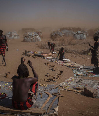Μάρω Κουρή, «Θηλυκός Ζορμπάς – Γυναίκες του Κόσμου»