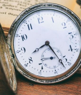 Γιατί η ώρα έχει 60 λεπτά; - Η απόφαση πριν από 5.000 χρόνια που καθόρισε τον χρόνο και τα ρολόγια μας