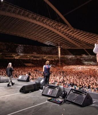 «Ούρλιαξε για εμάς Αθήνα!»: Οι Iron Maiden ταρακούνησαν το ΟΑΚΑ σε μια νύχτα heavy metal μυσταγωγίας