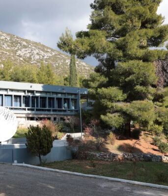Το 10ο Διεθνές Ψυχαναλυτικό Συμπόσιο Δελφών εξετάζει τα όρια της αυθεντίας, του αυταρχισμού, τη θεραπευτική σχέση και τις σύγχρονες προκλήσεις.
