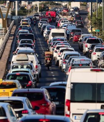 Παραβάσεις και τροχαία: Η φρίκη των αριθμών