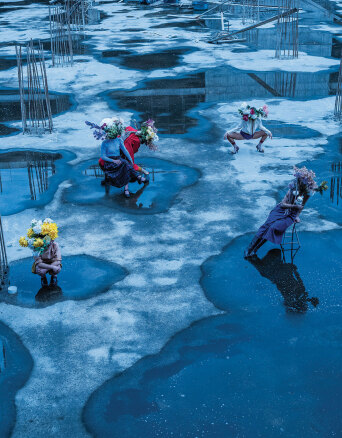 Athens Voice 960 - Τάσος Βρεττός