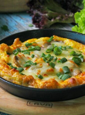 Frittata με μανιτάρια και μοτσαρέλα