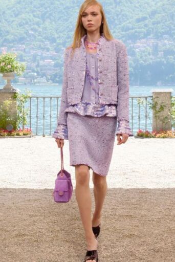 Το μωβ χρώμα στο επίκεντρο - 10 μωβ τσάντες που ξεχωρίσαμε στην αγορά