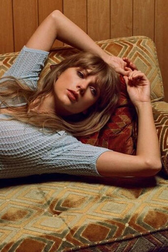  Poetcore: Πώς να φορέσουμε το πιο σοφιστικέ τρεντ του 2026