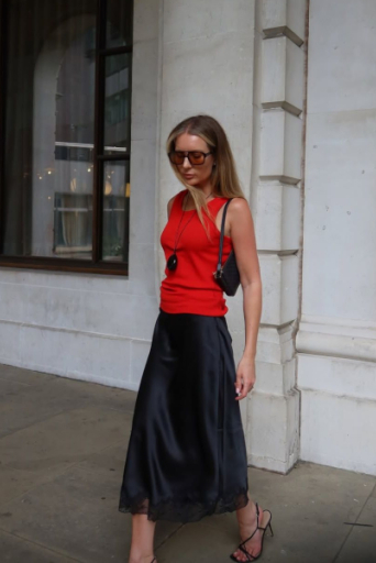 Tomato red