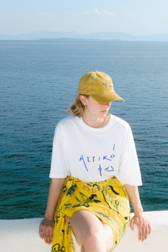 T-shirt με σλόγκαν
