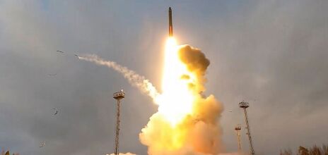 πυρηνικά όπλα