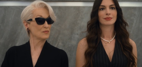 Ο Διάβολος φοράει Prada 2: Σε κυκλοφορία το πρώτο teaser με την Μέριλ Στριπ και την Αν Χάθαγουεϊ 
