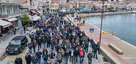 Κτηνοτρόφοι στο λιμάνι της Μυτιλήνης