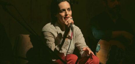 Τα «Τραγούδια της Σωτηρίας» με τη Χριστίνα Μαξούρη