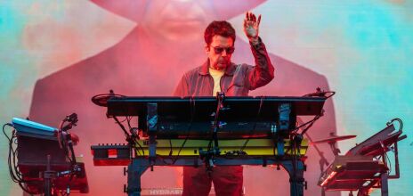 Ζαν Μισέλ Ζαρ: Ο θρυλικός συνθέτης στο Release Athens x SNF Nostos 2026