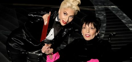 Λάιζα Μινέλι: Καταγγέλλει ότι τα Όσκαρ την ανάγκασαν να εμφανιστεί σε αναπηρικό αμαξίδιο το 2022 - Αποκαλύψεις στα απομνημονεύματα της θρυλικής σταρ 