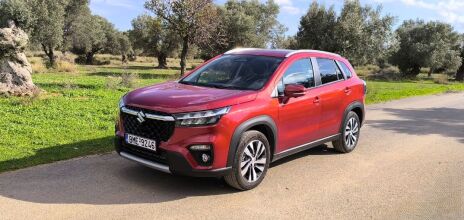 Οδηγούμε το Suzuki S-Cross με την εξαιρετική ποιότητα κατασκευής