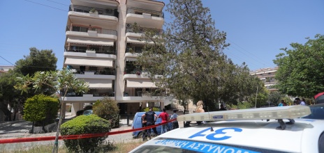 Η πολυκατοικία από την οποία έπεσαν οι δύο 17χρονες στην Ηλιούπολη