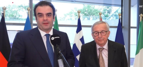 Συνάντηση Πιερρακάκη - Γιούνκερ: «Κανείς δεν θα πίστευε πριν χρόνια ότι ένας Έλληνας θα βρισκόταν στο τιμόνι του Eurogroup»