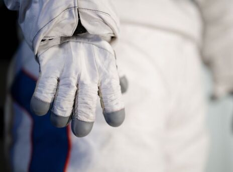 Η Prada σχεδιάζει διαστημικές στολές