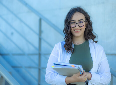 Βιργινία Κλάδου, απόφοιτος μηχανολόγος μηχανικός από το Πανεπιστήμιο Frederick της Κύπρου