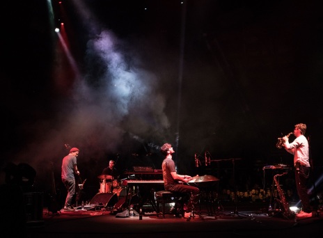 Συνέντευξη: Το λονδρέζικο jazz σχήμα Portico Quartet μιλάει στην ATHENS VOICE πριν τη συναυλία τους στην Αθήνα, το Σάββατο 8 Οκτωβρίου,.